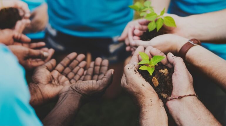 The 's' in ESG matters. This guide helps you measure social sustainability: employee wellbeing, inclusivity, and more.
