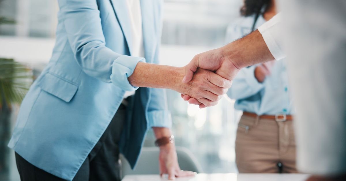 What Is a Stakeholder? Definitions, Types & Examples